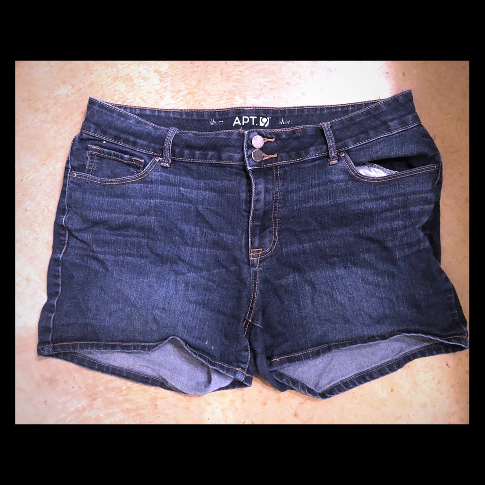 Jean shorts - APT 9